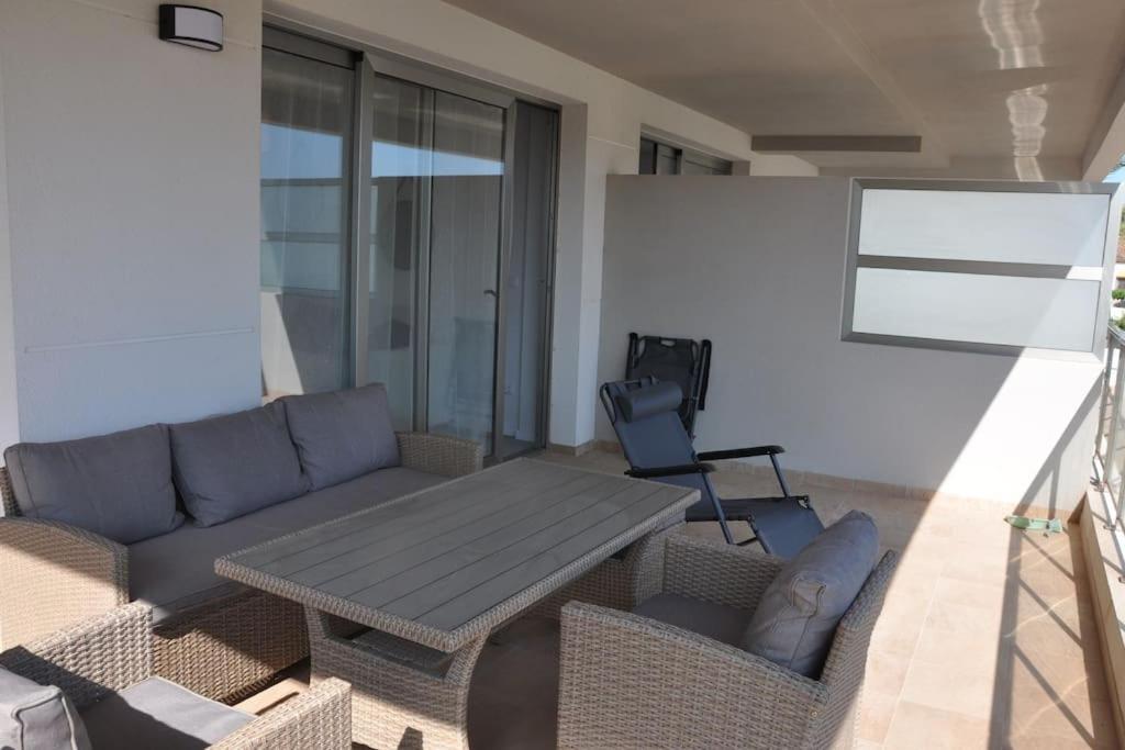 Beautiful Apartment Green Hills Orihuela Costa Exterior foto